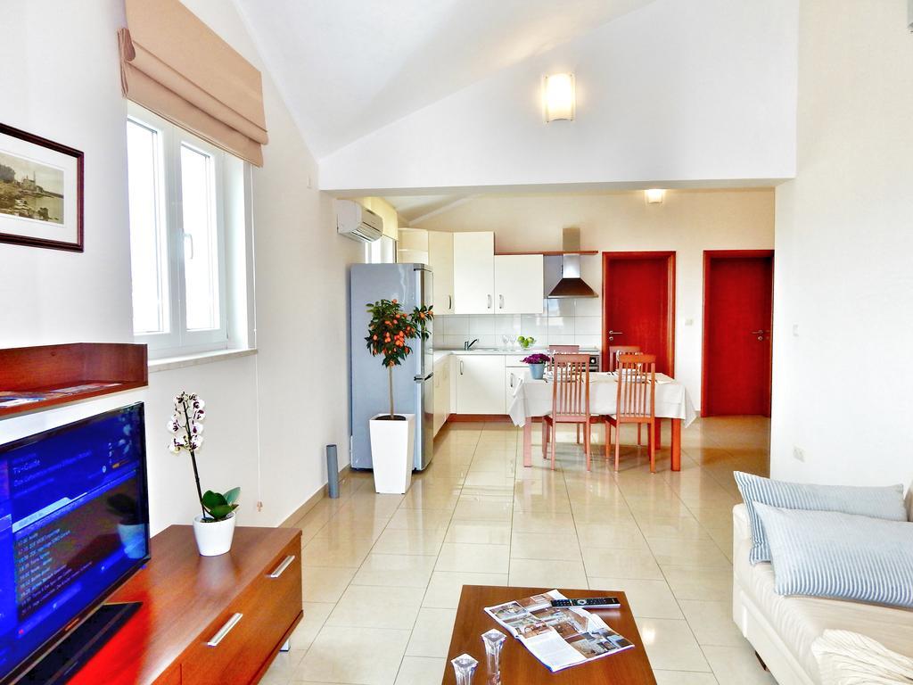 Apartments Kovacic Malinska Zewnętrze zdjęcie