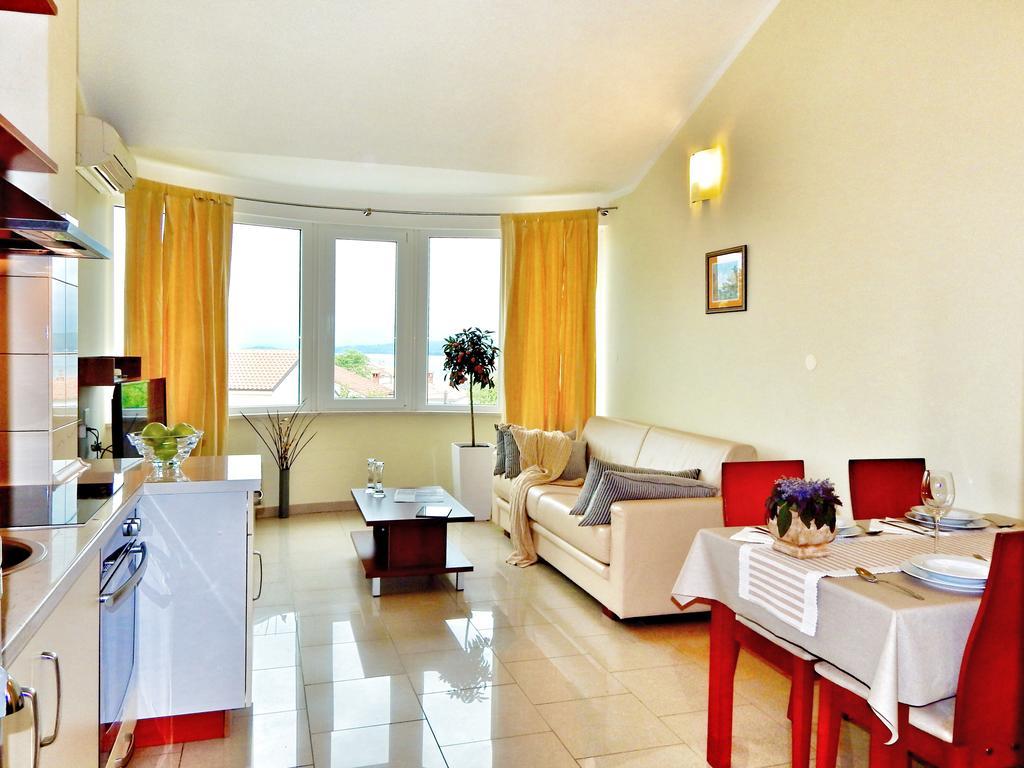 Apartments Kovacic Malinska Zewnętrze zdjęcie